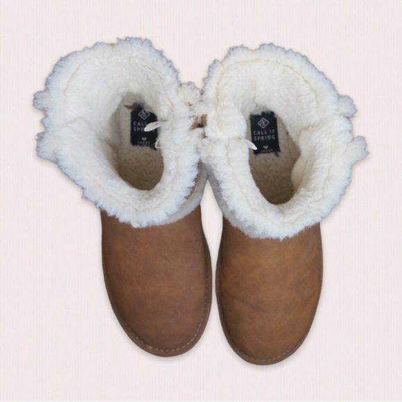 NWOT CALL IT SPRING | Women’s Vegan Warmm Faux Sheepskin Short Boots Cognac 9 - Picture 7 of 11